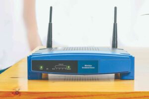 Speed Comparison: Mesh Wi-Fi vs Wi-Fi Extenders