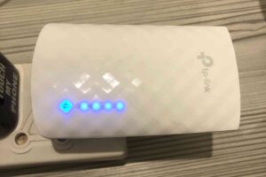 Wi-Fi Range Extender LED Light Colors